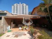 Casa com 2 dormitórios à venda, 200 m² por R$ 1.200.000...