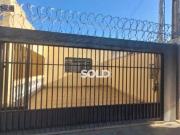 Casa com 2 dormitórios à venda, 200 m² por R$ 450.000,00...