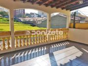 Casa com 2 dormitórios à venda, 227 m² por R$ 820.000,00...