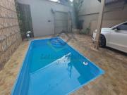 Casa com 2 dormitórios à venda, 232 m² por R$ 750.000,00...