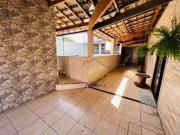 Casa com 2 dormitórios à venda, 246 m² por R$ 375.000,00...