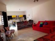 Casa com 2 dormitórios à venda, 269 m² por R$ 636.000...