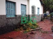 Casa com 2 dormitórios à venda, 270 m² por R$...