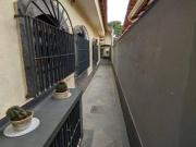 Casa com 2 dormitórios à venda, 274 m² por R$ 550.000,00...