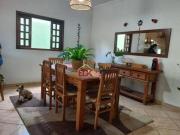 Casa com 2 dormitórios à venda, 280 m² por R$ 950.000...