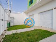 Casa com 2 dormitórios à venda, 282 m² por R$ 990.000,00...