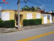 Casa com 2 dormitórios à venda, 300 m² por R$ 950.000,00...