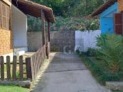 Casa com 2 dormitórios à venda, 43 m² por R$ 159.000,00...