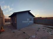 Casa com 2 dormitórios à venda, 43 m² por R$ 210.000,00...