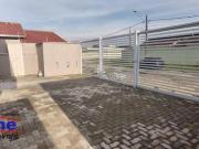 Casa com 2 dormitórios à venda, 45 m² por R$ 240.000,00...