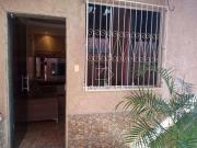 Casa com 2 dormitórios à venda, 49 m² por R$ 400.000,00...