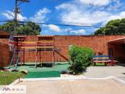 Casa com 2 dormitórios à venda, 52 m² por R$ 328.000...