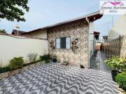 CASA COM PISCINA Á VENDA NA PRAIA DE MONGAGUA POR APENAS...