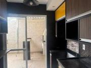 Casa com 2 dormitórios à venda, 57 m² por R$ 210.000...