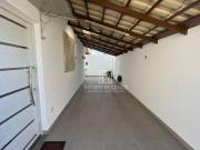 Casa com 2 dormitórios à venda, 57 m² por R$ 350.000,00...