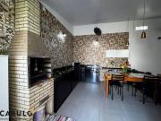 Casa com 2 dormitórios à venda, 60 m² por R$ 390.000...