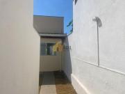 Casa com 2 dormitórios à venda, 61 m² por R$ 279.950...