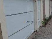 Casa com 2 dormitórios à venda, 61 m² por R$ 370.000,00...