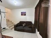 Casa com 2 dormitórios à venda, 62 m² por R$ 320.000...