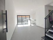 Casa com 2 dormitórios à venda, 63 m² por R$ 450.000,00...