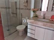 Casa com 2 dormitórios à venda, 65 m² por R$ 280.000,00...