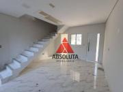 Casa com 2 dormitórios à venda, 65 m² por R$ 300.000,00...