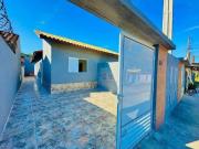 Casa com 2 dormitórios à venda, 65 m² por R$ 330.000...