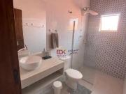Casa com 2 dormitórios à venda, 66 m² por R$ 297.000...