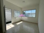 Casa com 2 dormitórios à venda, 66 m² por R$ 345.000,00...