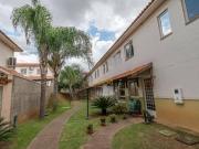 Casa com 2 dormitórios à venda, 67 m² Jardim Interlagos...