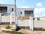 Casa com 2 dormitórios à venda, 70 m² por R$ 245.000,00...