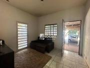 Casa com 2 dormitórios à venda, 70 m² por R$ 230.000...