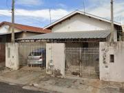 Casa com 2 dormitórios à venda, 70 m² por R$ 270.000,00...