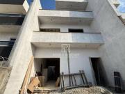 Casa com 2 dormitórios à venda, 70 m² por R$ 300.000,00...