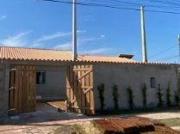 Casa com 2 dormitórios à venda, 70 m² por R$ 319.000,00...