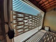 Casa com 2 dormitórios à venda, 70 m² por R$ 320.000,00...