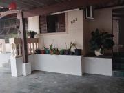 Casa com 2 dormitórios à venda, 70 m² por R$ 300.000,00...