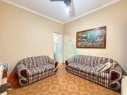 Casa com 2 dormitórios à venda, 70 m² por R$ 420.000...