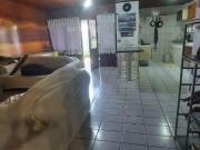 Casa com 2 dormitórios à venda, 72 m² por R$ 450.000,00...