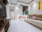 Casa com 2 dormitórios à venda, 72 m² por R$ 610.000...