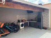 Casa com 2 dormitórios à venda, 74 m² por R$ 382.000...