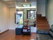 Casa com 2 dormitórios à venda, 75 m² por R$ 429.000,00...