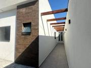 Casa com 2 dormitórios à venda, 75 m² por R$ 450.000,00...