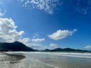 Casa com 2 dormitórios à venda, 76 m² por R$ 340.000...