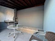 Casa com 2 dormitórios à venda, 80 m² por R$ 290.000,00...