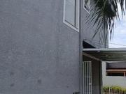 Casa com 2 dormitórios à venda, 85 m² por R$ 470.000...