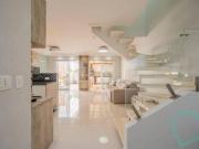 Casa com 2 dormitórios à venda, 87 m² por R$ 870.000...