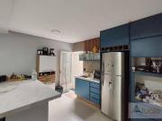 Casa com 2 dormitórios à venda, 90 m² por R$ 350.000...