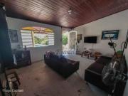 Casa com 2 quartos, 1 banhejro, terreno de 1258 m2, à...