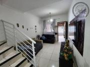 Casa com 2 dormitórios à venda, 94 m² por R$ 330.000,00...